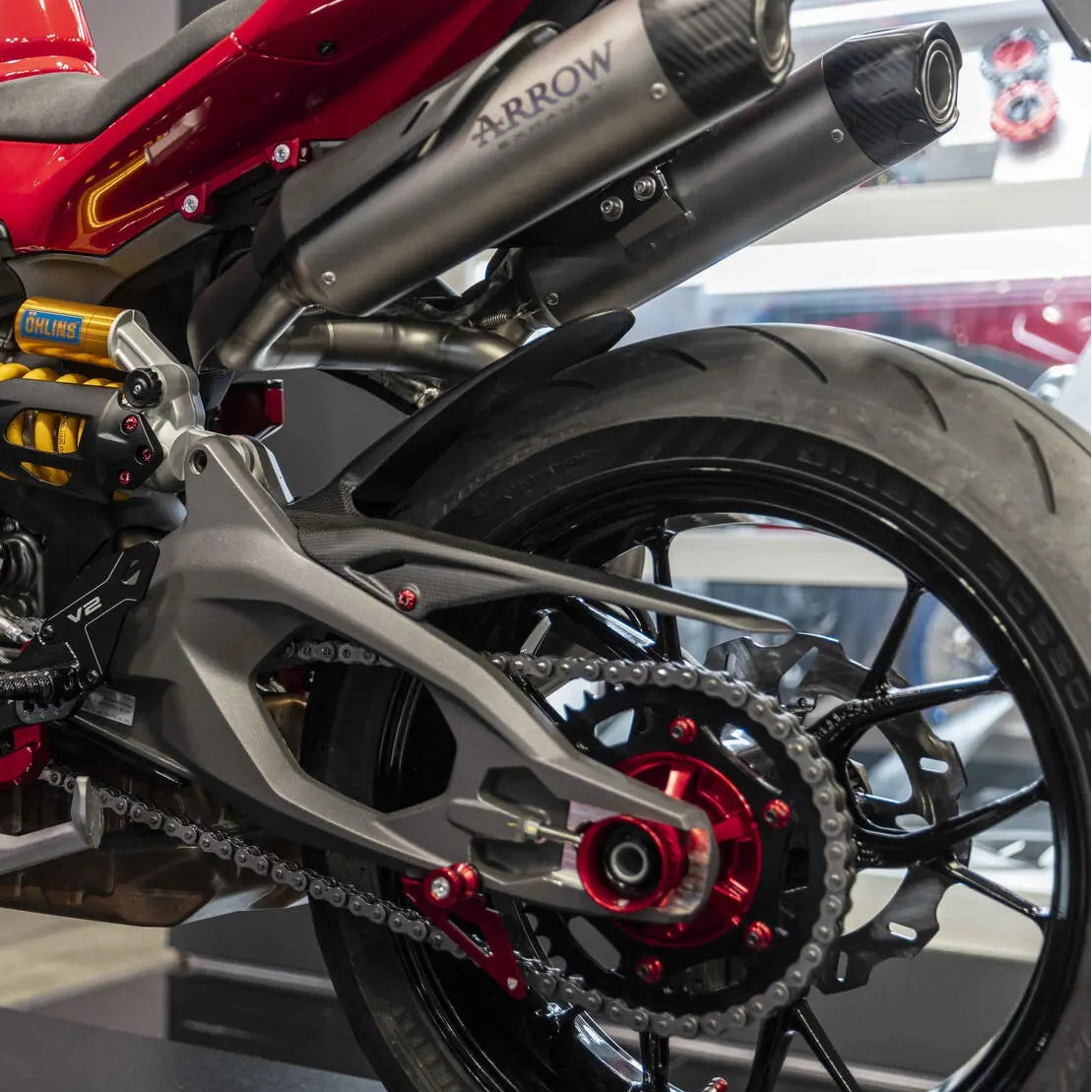 Garde Boue Arrière en Carbone CNC RACING | DUCATI PANIGALE V2 / S (2025+)