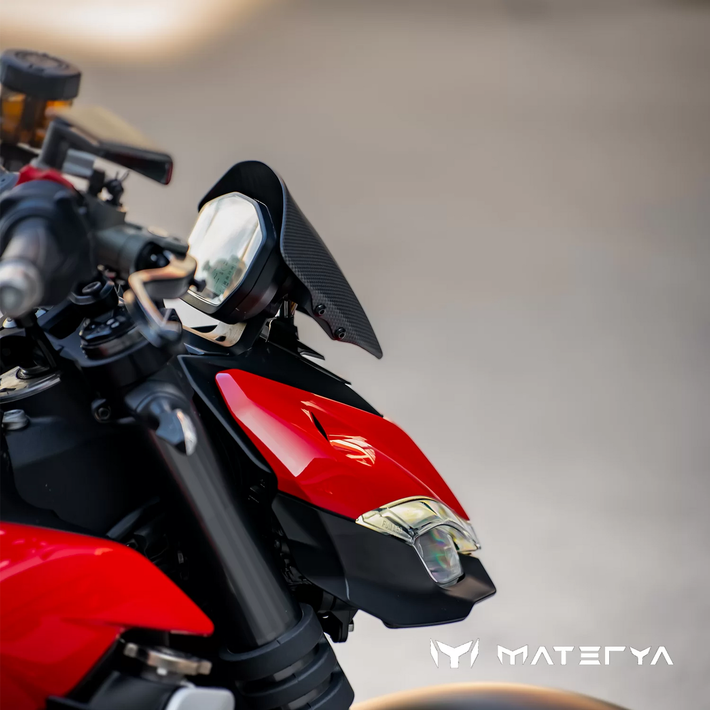 MATERYA Carbon Windshield | DUCATI STREETFIGHTER V2