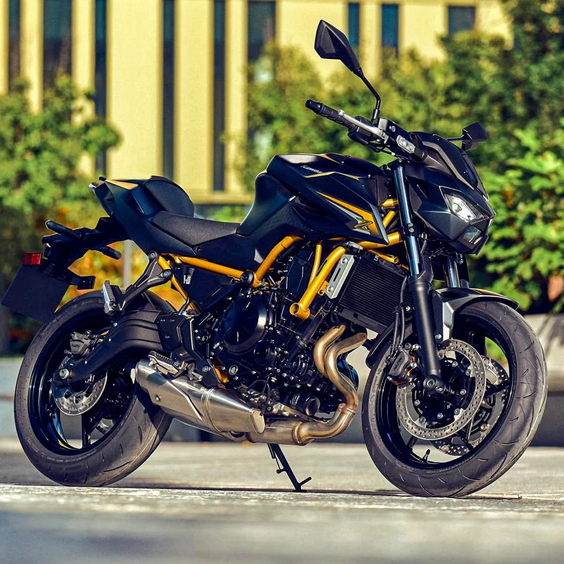 KAWASAKI Z650 / S