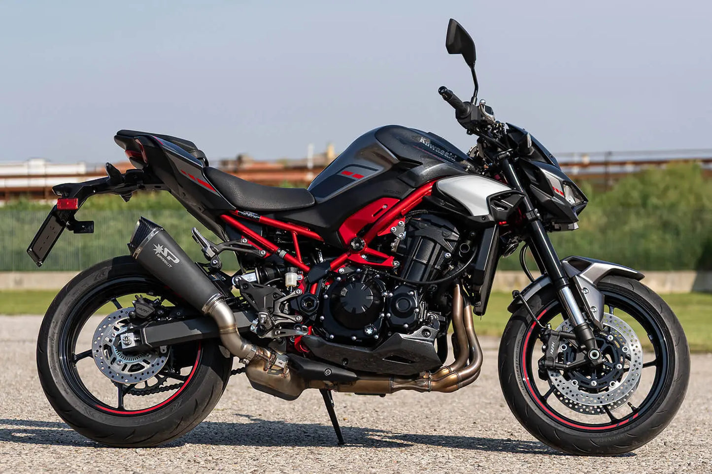 "Approved" Silencer SPARK KONIX EVO BLACK | KAWASAKI Z900 / SE (2025+)