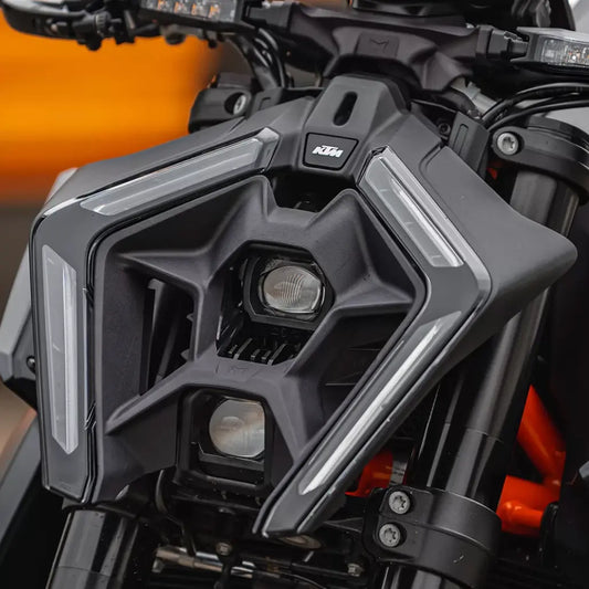 MATERYA Scheinwerferabdeckung | KTM 1390 SUPERDUKE R/EVO &amp; KTM DUKE 990