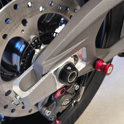 Écrou d'Axe de Roue Arrière CNC RACING | DUCATI PANIGALE V4 /S (2025+)