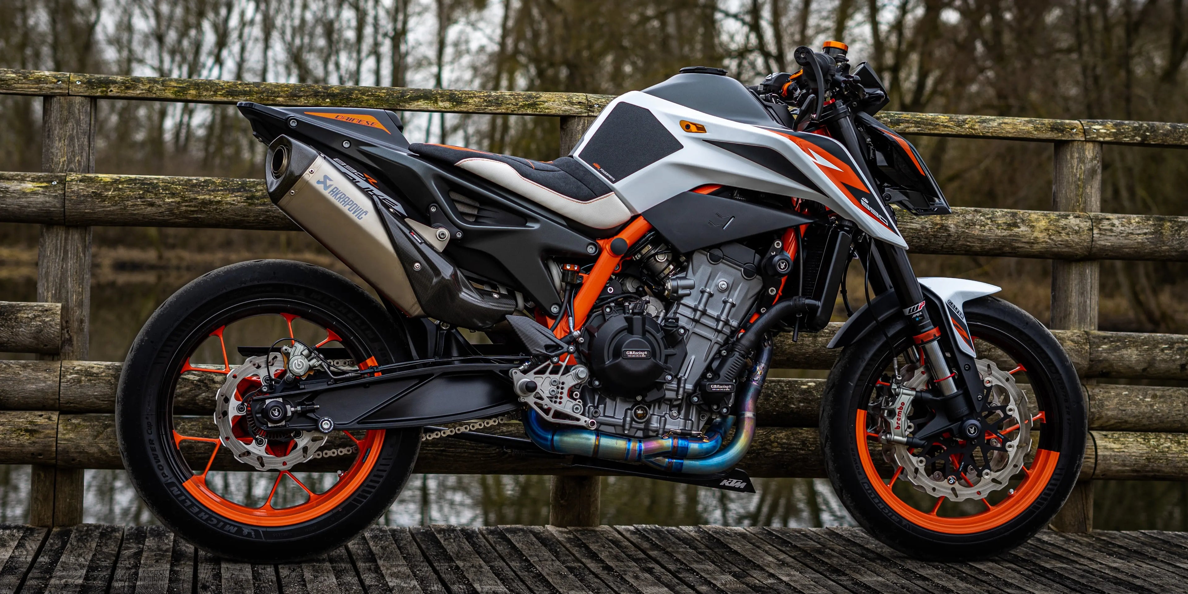 KTM 790、890DUKE R シングルシートカバー KTM 790、890DUKE R シングルシートカバー