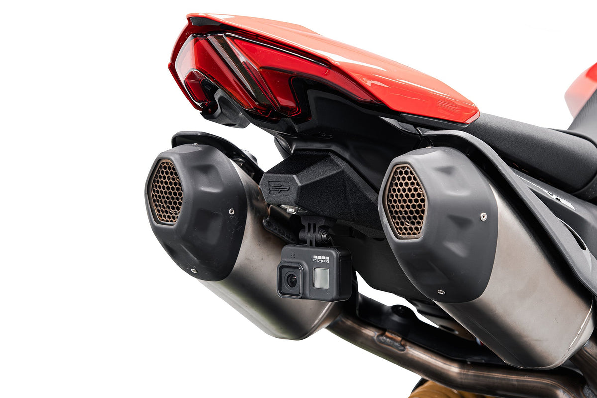 Vue arrière du support caméra EVOTECH pour DUCATI HYPERMOTARD V2 / SP 2026