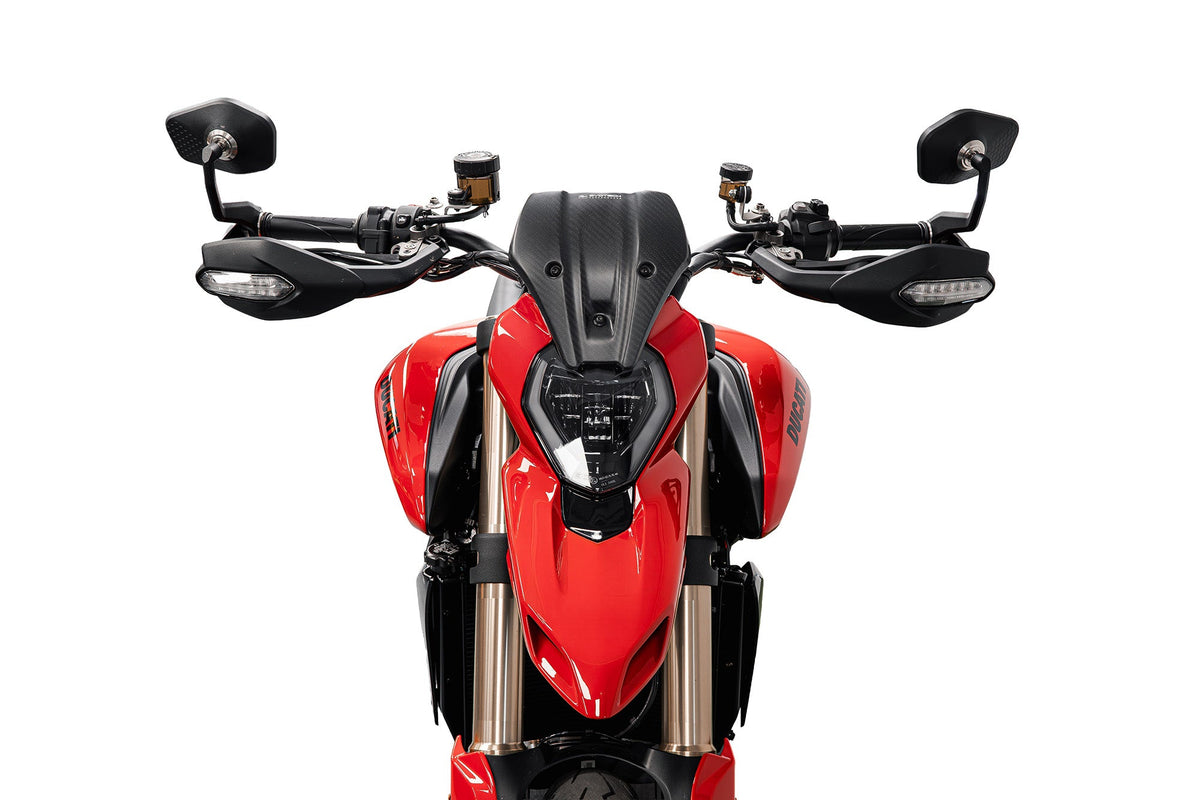 Saute-vent en carbone EVOTECH monté sur DUCATI HYPERMOTARD V2 / SP (2026+)