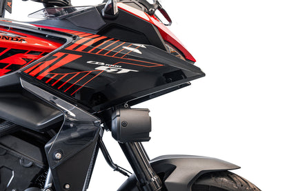 Vue rapprochée de la grille de feu additionnel EVOTECH sur HONDA CB 1000 GT