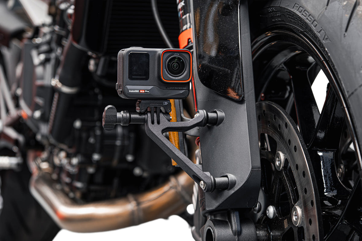 Support caméra embarquée EVOTECH monté sur KTM 790 DUKE