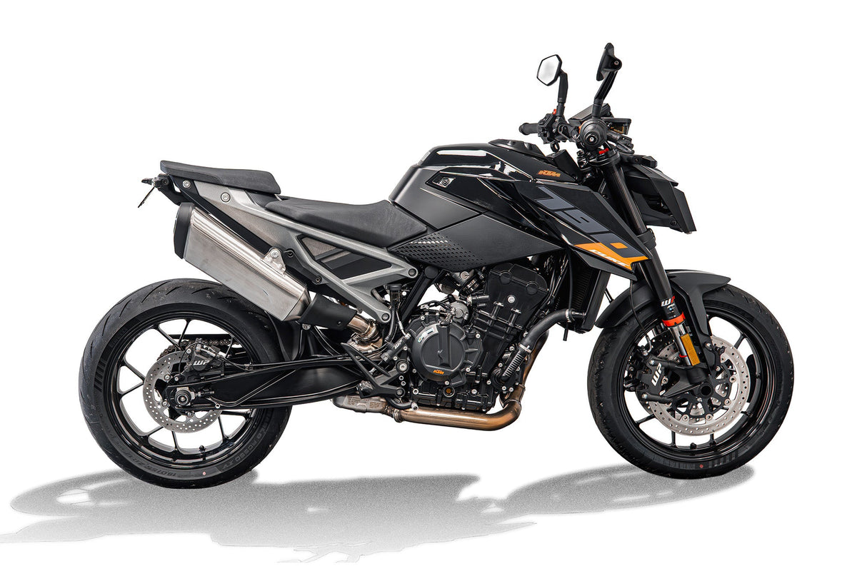 Support de plaque court EVOTECH monté sur KTM 790 DUKE - vue arrière