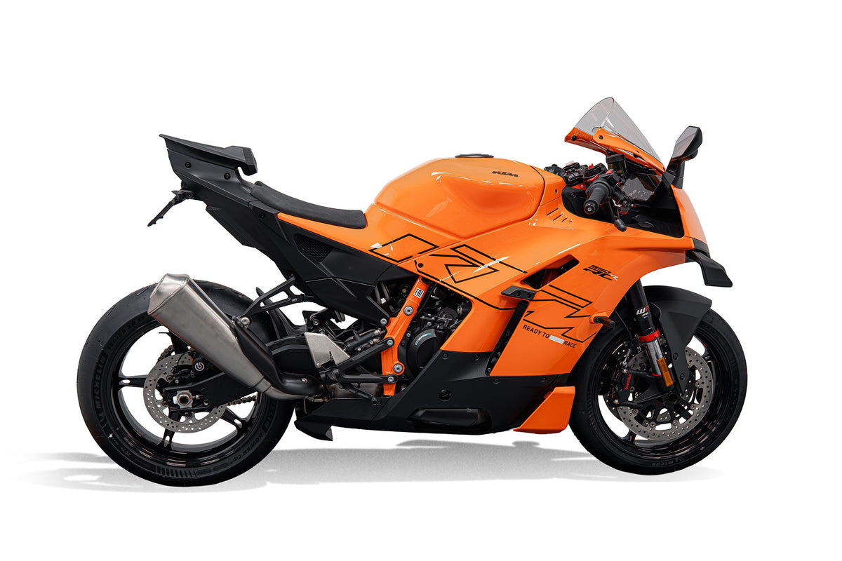 Capot de selle passager EVOTECH monté sur KTM 990 RC R - vue latérale