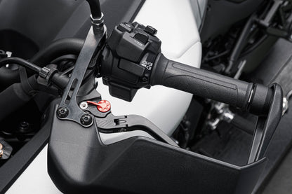 Levier repliable EVOTECH sur YAMAHA TRACER 9