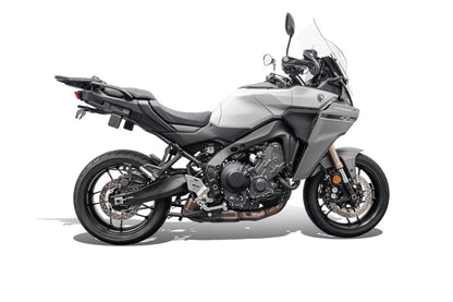 Support de plaque EVOTECH PERFORMANCE monté sur YAMAHA TRACER 9 (2025+) - vue 3