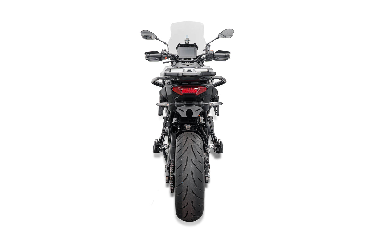 Support de plaque EVOTECH PERFORMANCE monté sur YAMAHA TRACER 9 (2025+) - vue 5