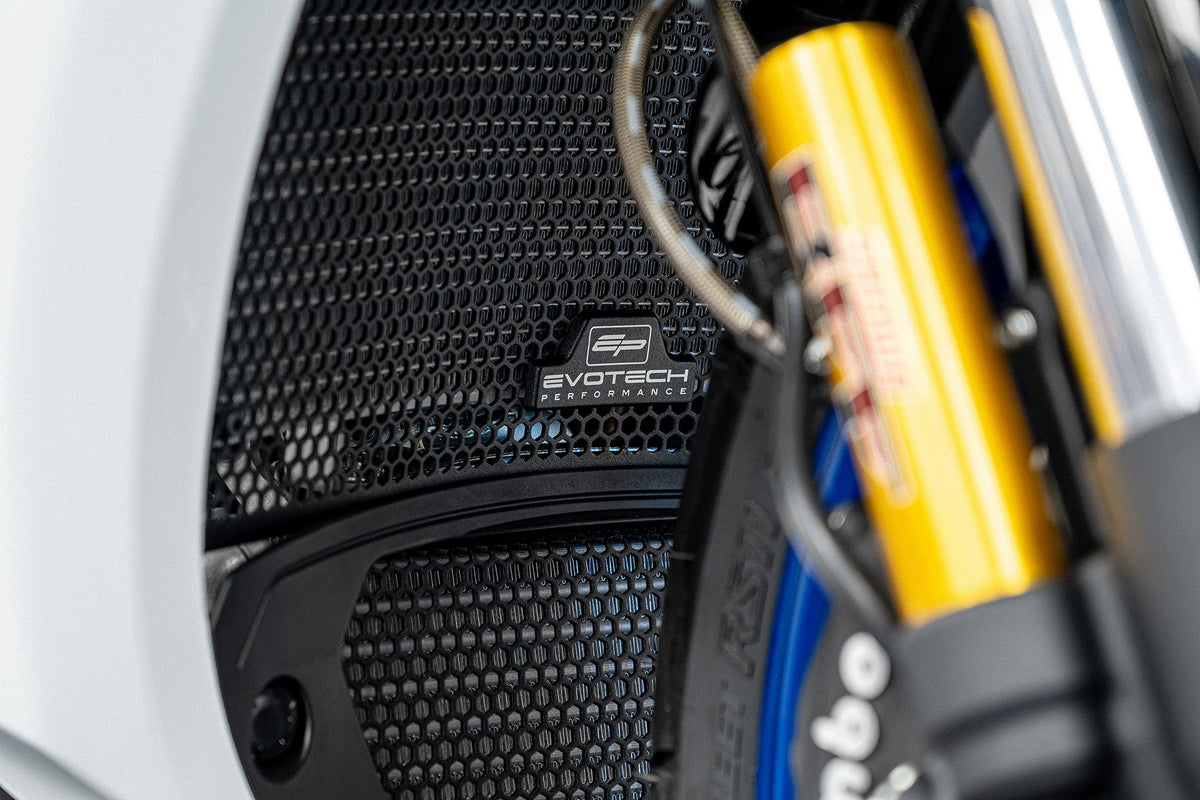 Kit de grilles de radiateurs EVOTECH pour Suzuki GSX-R1000R 2026+ – vue 3