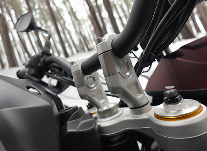 Rehausse de guidon EVOTECH pour TRIUMPH TIGER 900 - vue basse