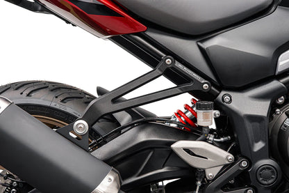 Kit Suppression de Repose-pieds Passager EVOTECH | TRIUMPH TRIDENT 800 (2026+)