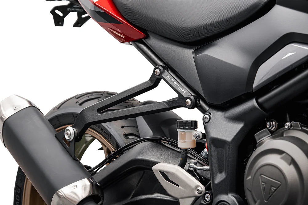 Kit Suppression de Repose-pieds Passager EVOTECH | TRIUMPH TRIDENT 800 (2026+)