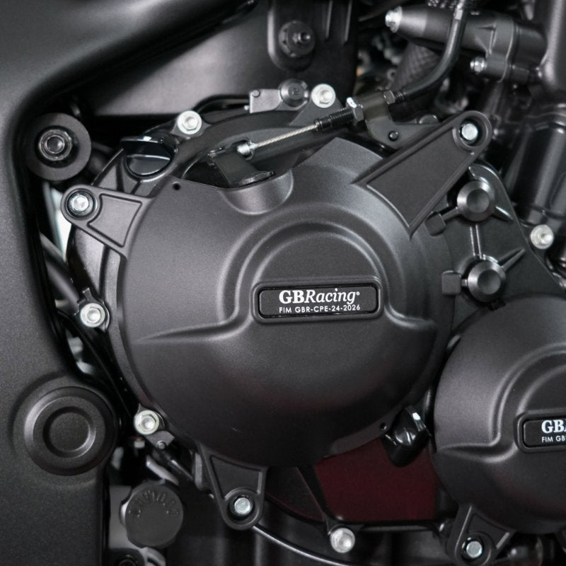 Protection d'embrayage GB RACING montée sur HONDA CB 1000