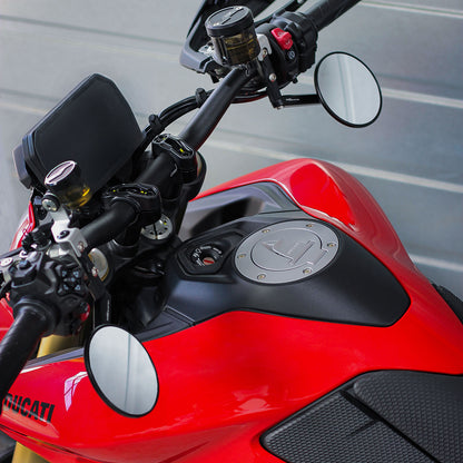 Rétroviseurs MG BIKETEC montés sur Ducati Hypermotard V2