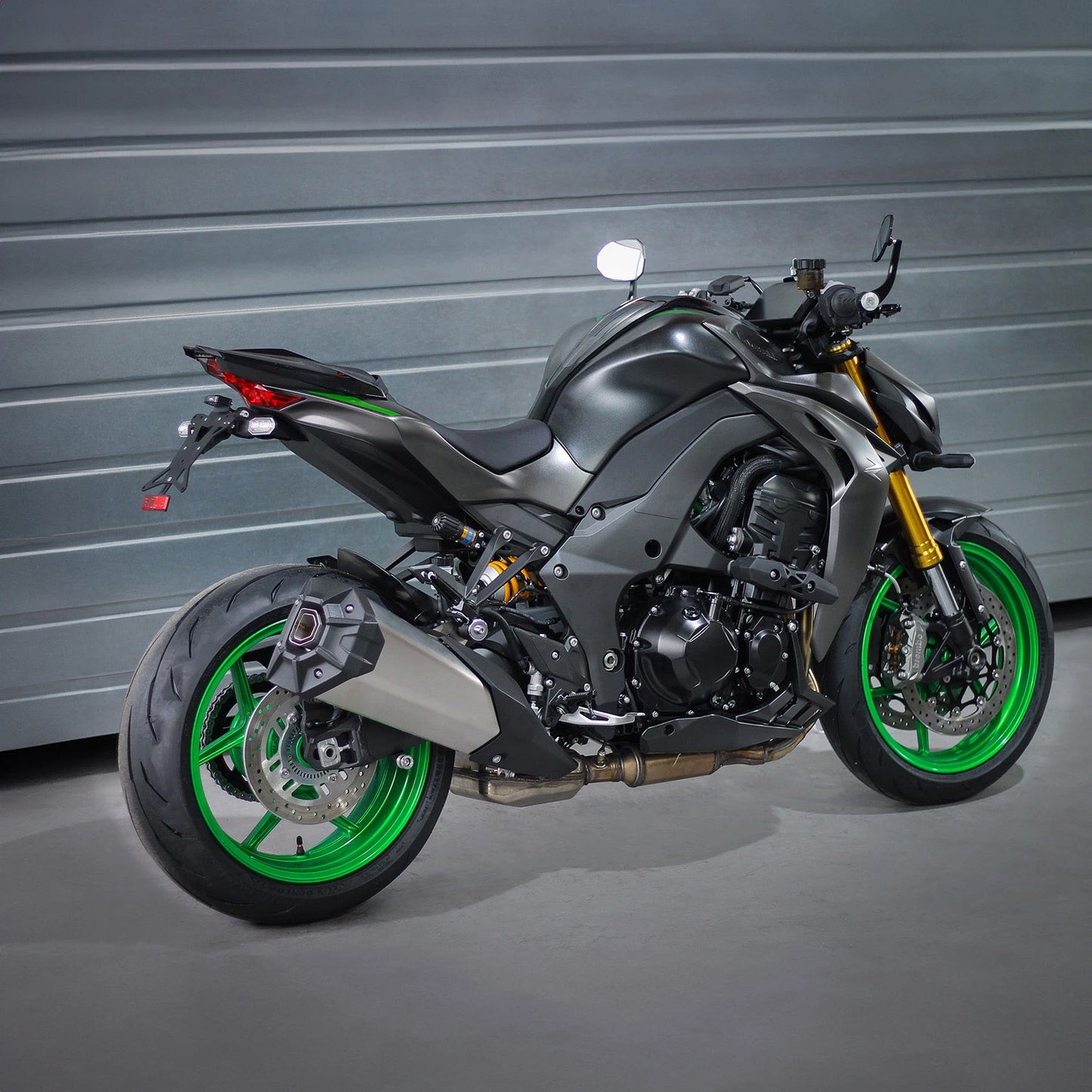 Support de Plaque Court MG BIKETEC | KAWASAKI Z1100 / SE (2026+)