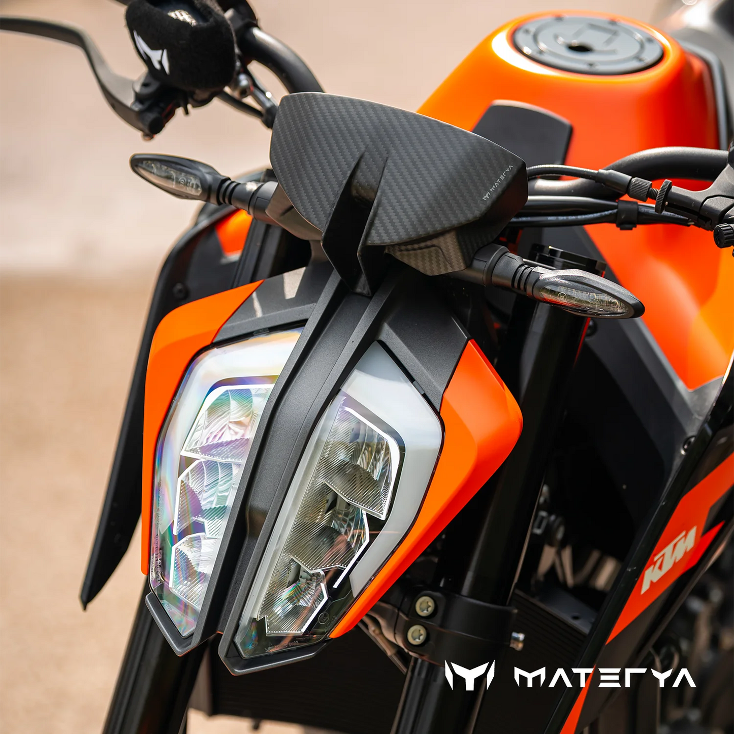 Couverture de Compteur en Carbone MATERYA | KTM DUKE 790 / 890 / 890R