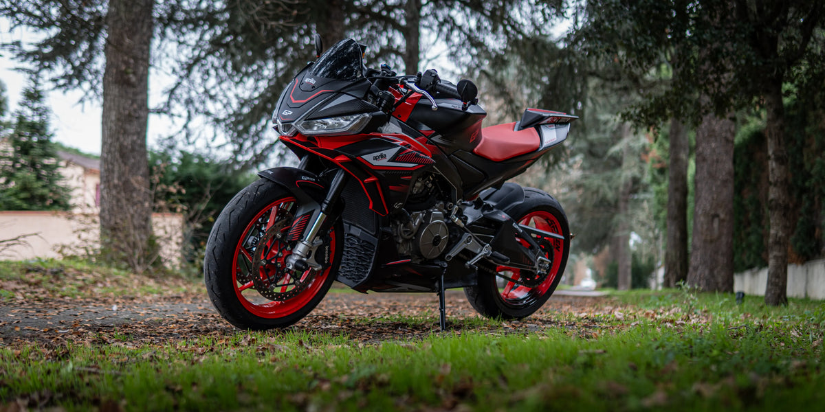 APRILIA TUONO 660