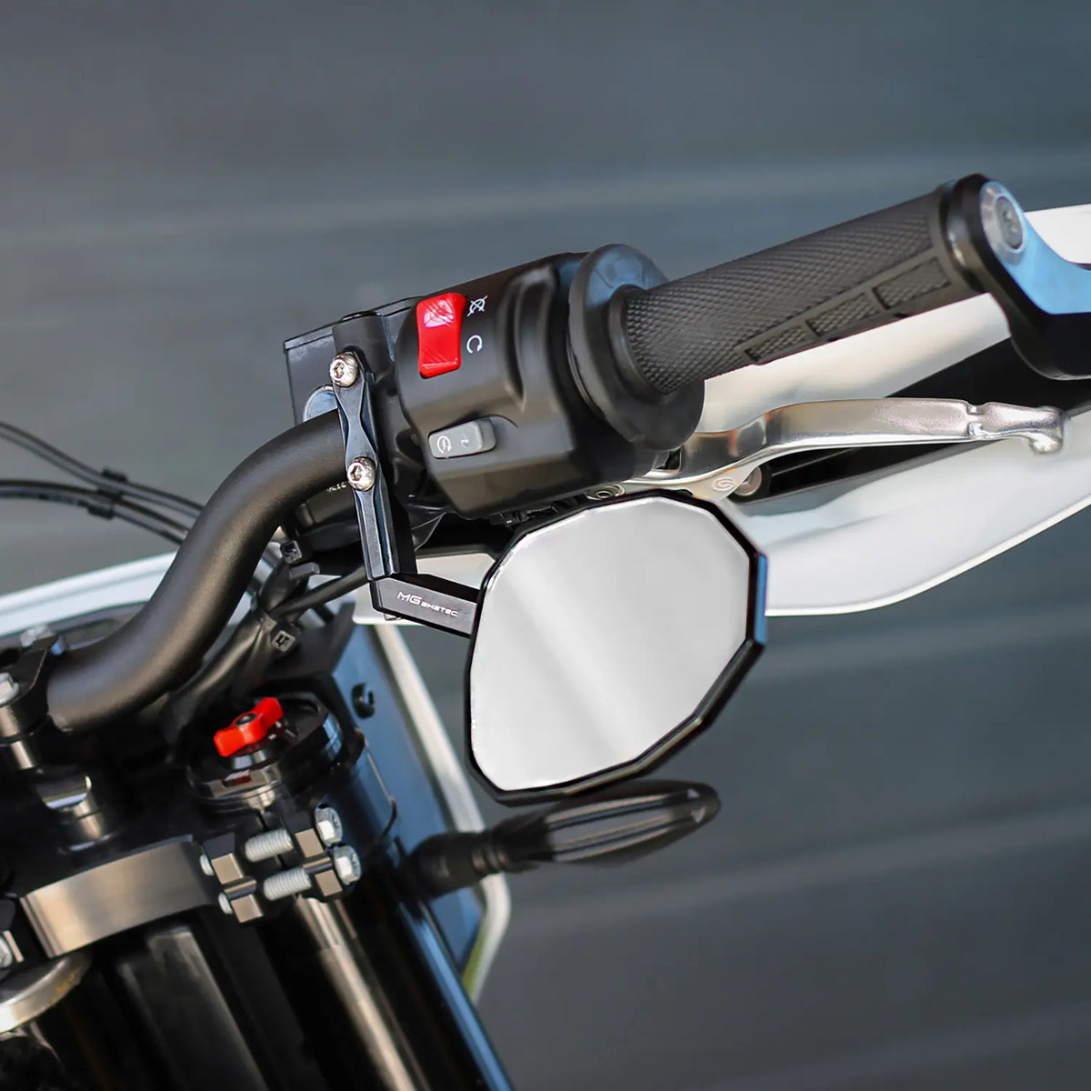 Paire de Rétroviseurs SUPERMOTO "TYPE 2" MG BIKETEC | DUCATI HYPERMOTARD V2 / SP (2026+)