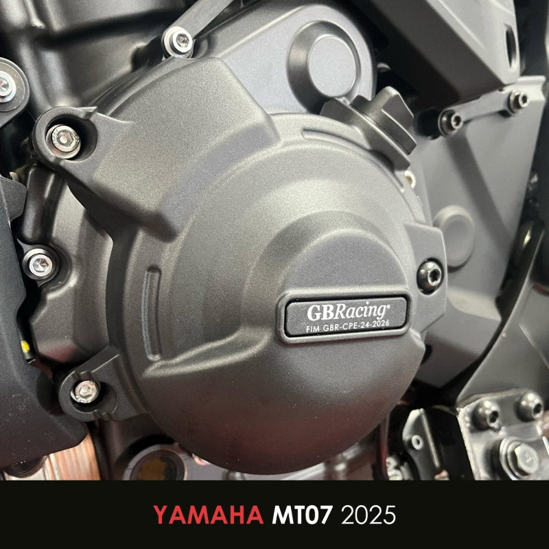 Protection de carter d'alternateur GB RACING montée sur YAMAHA R7 (2026+) - vue 4