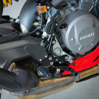 Commandes Reculées MG BIKETEC | DUCATI STREETFIGHTER V2 / S (2025+)