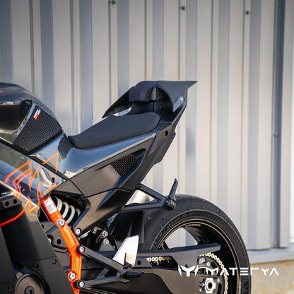 Capot de Selle en Carbone Mat MATERYA | KTM 990 RC R (2026+)