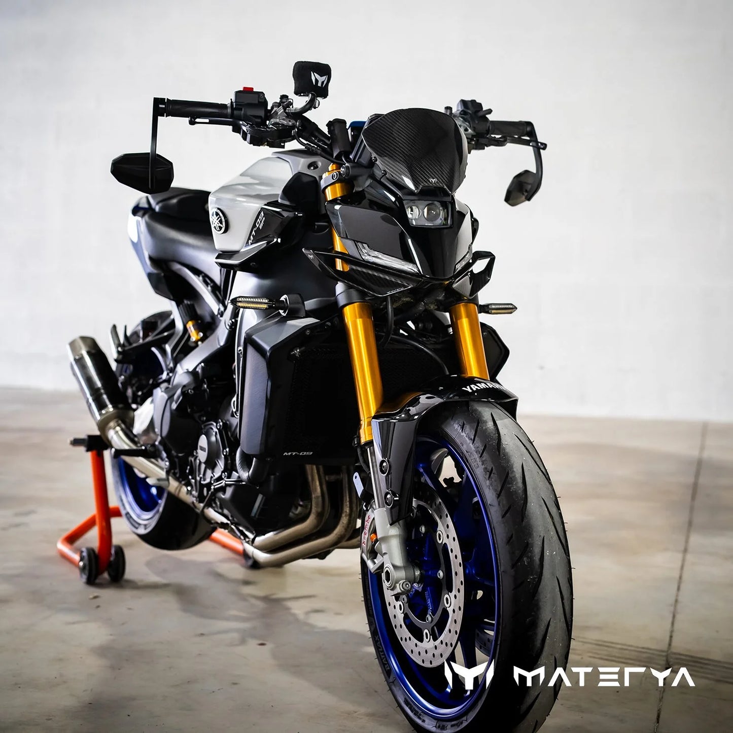 Aileron Frontal en Carbone MATERYA | YAMAHA MT-09 (2024+)