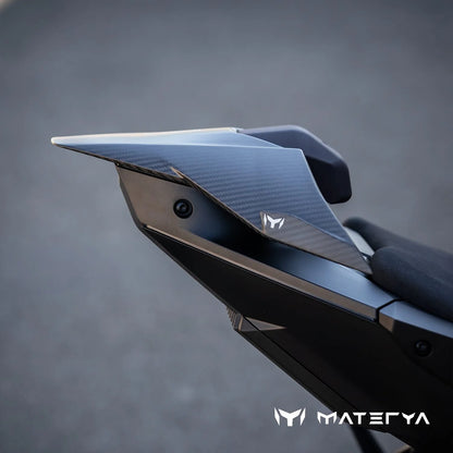 Capot de Selle en Carbone Mat MATERYA | KTM 990 RC R (2026+)