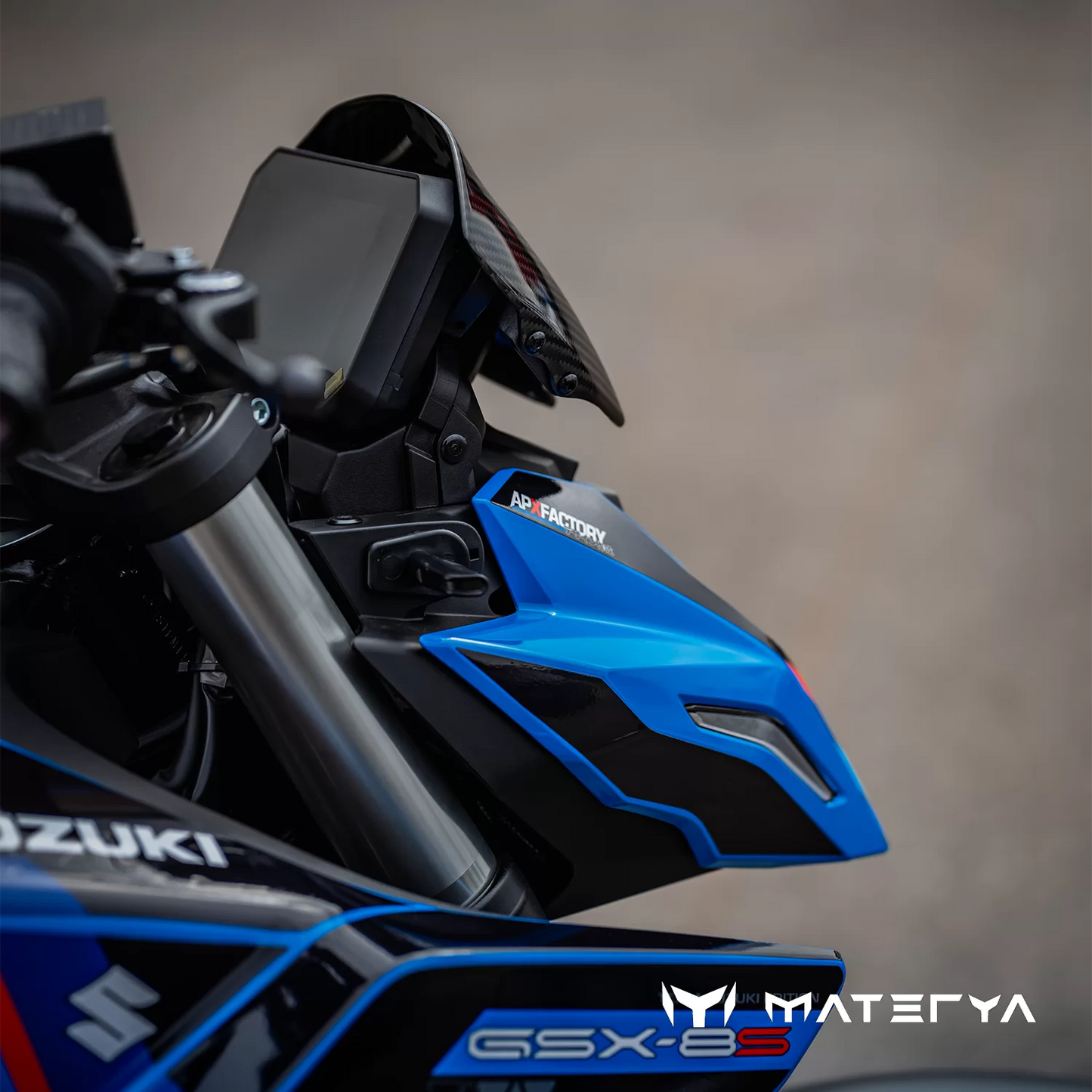 Saute-Vent en Carbone Brillant MATERYA  | SUZUKI GSX-8S