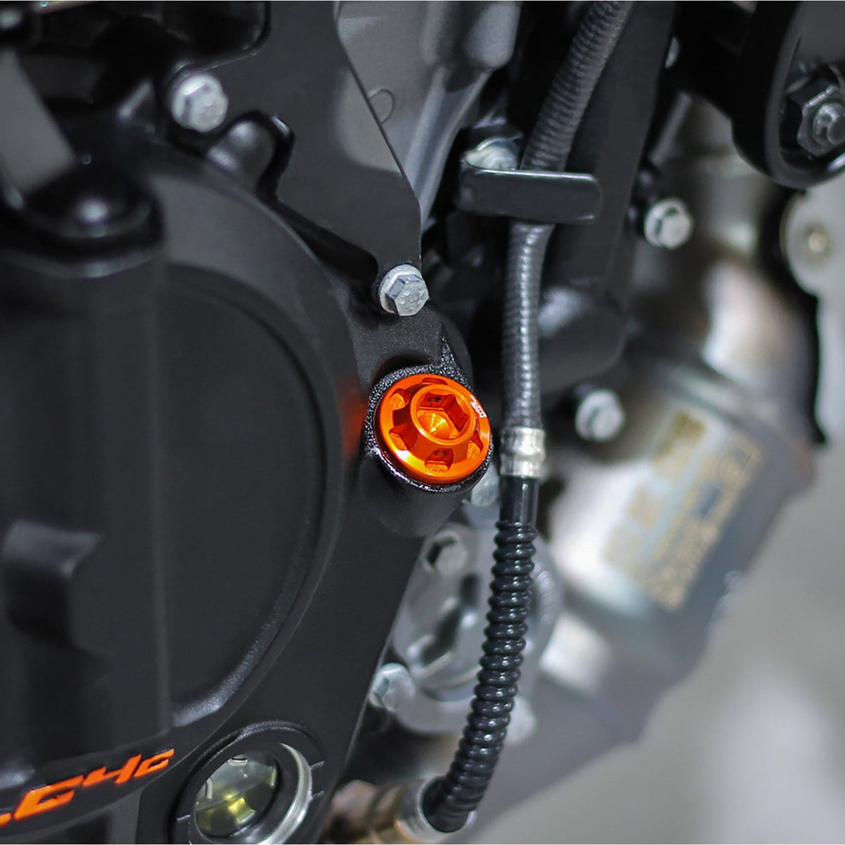 Bouchon de remplissage d'huile MG BIKETEC vue installée