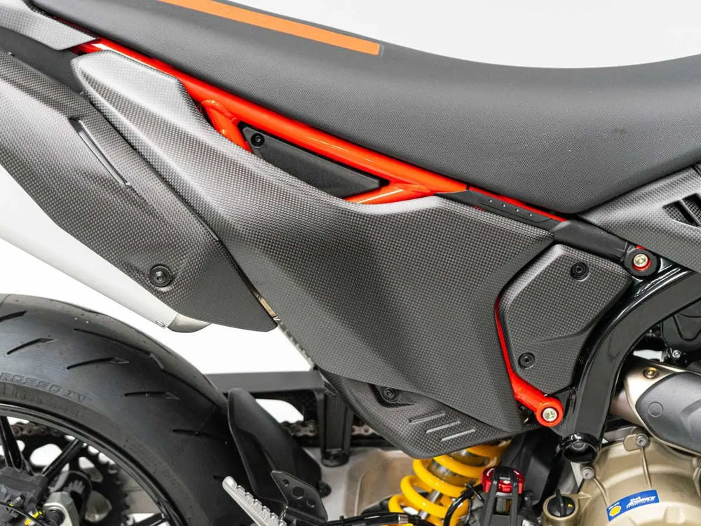 Pare-Chaleur Arrière en Carbone DUCABIKE | DUCATI HYPERMOTARD 698 MONO / RVE – vue 4