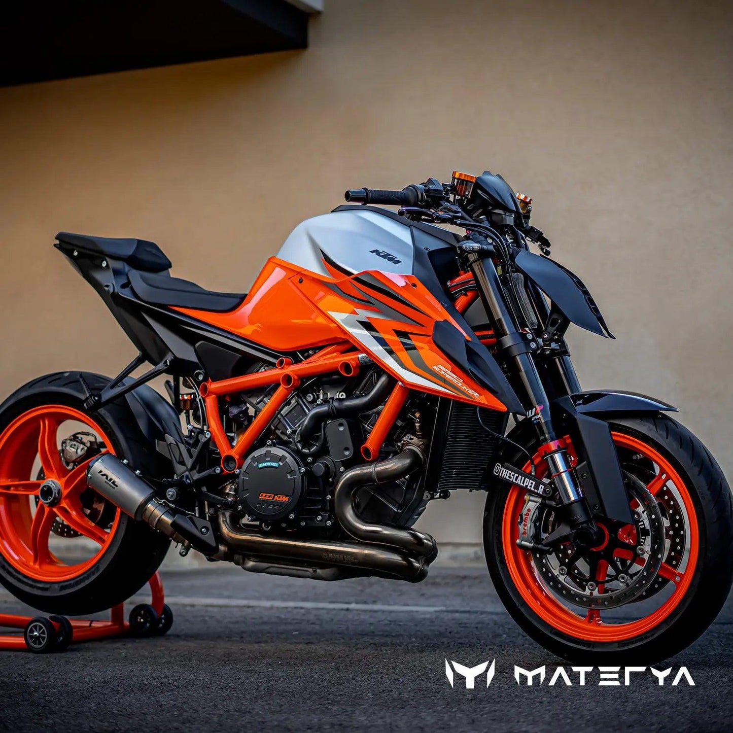 Tête de fourche "RACING" MATERYA | KTM 1290 SUPERDUKE R / EVO / RR - GEN PERFORMANCE